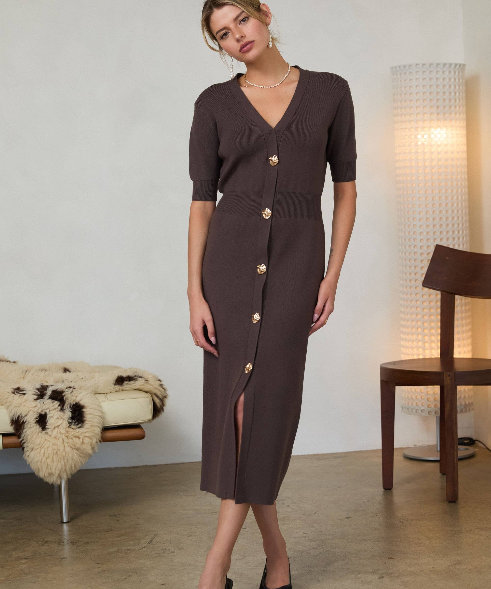 Ribbed SSLV Midi Dress w Gold Buttons