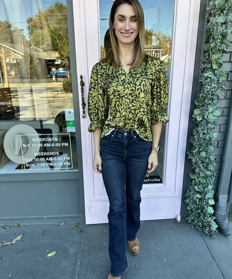 SMOCKED NECK BALLOON SLEEVE TOP