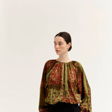 Pritned Voluminous Top