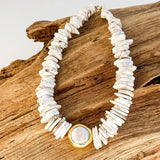 Chip Magnesite Necklace with Round Pearl