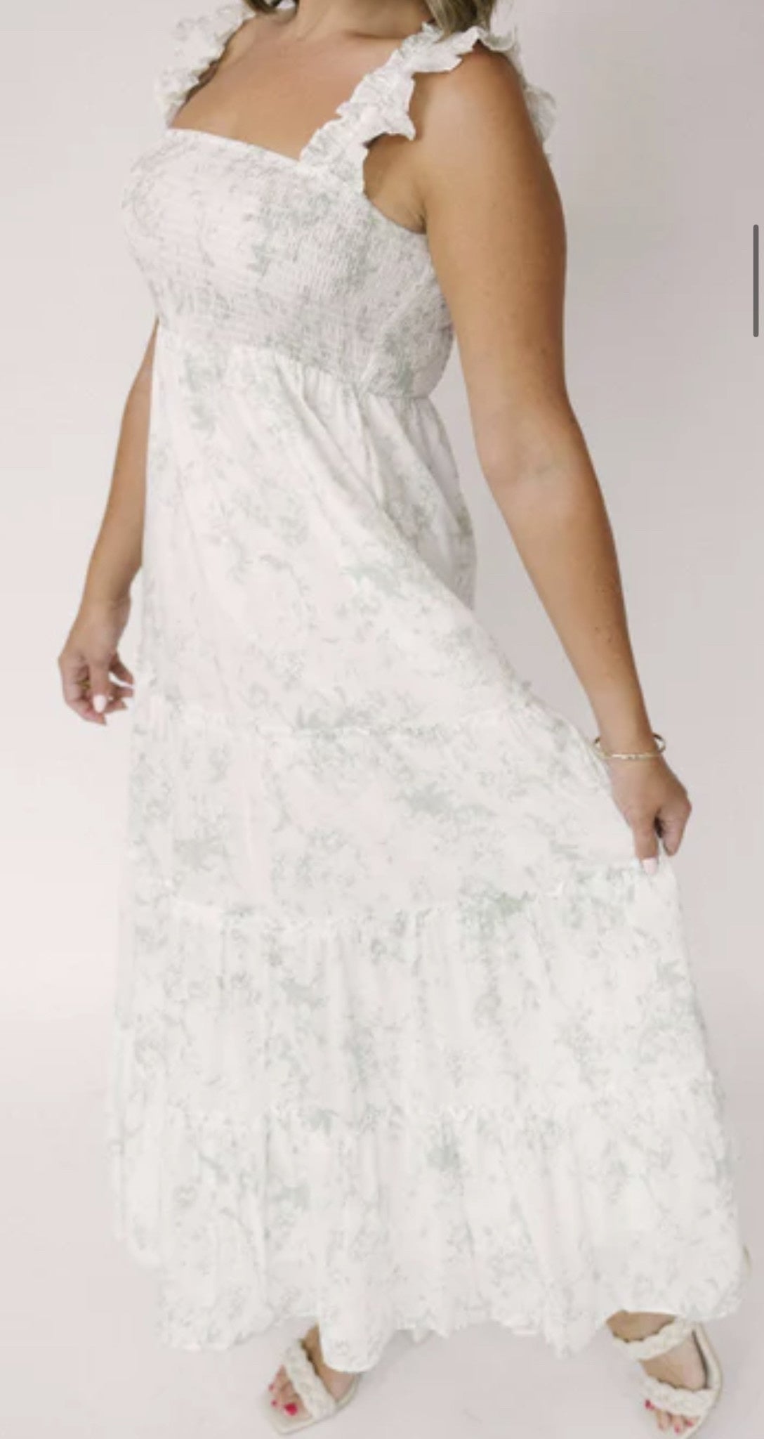 IVY SMOCKED & TIERED MAXI DRESS