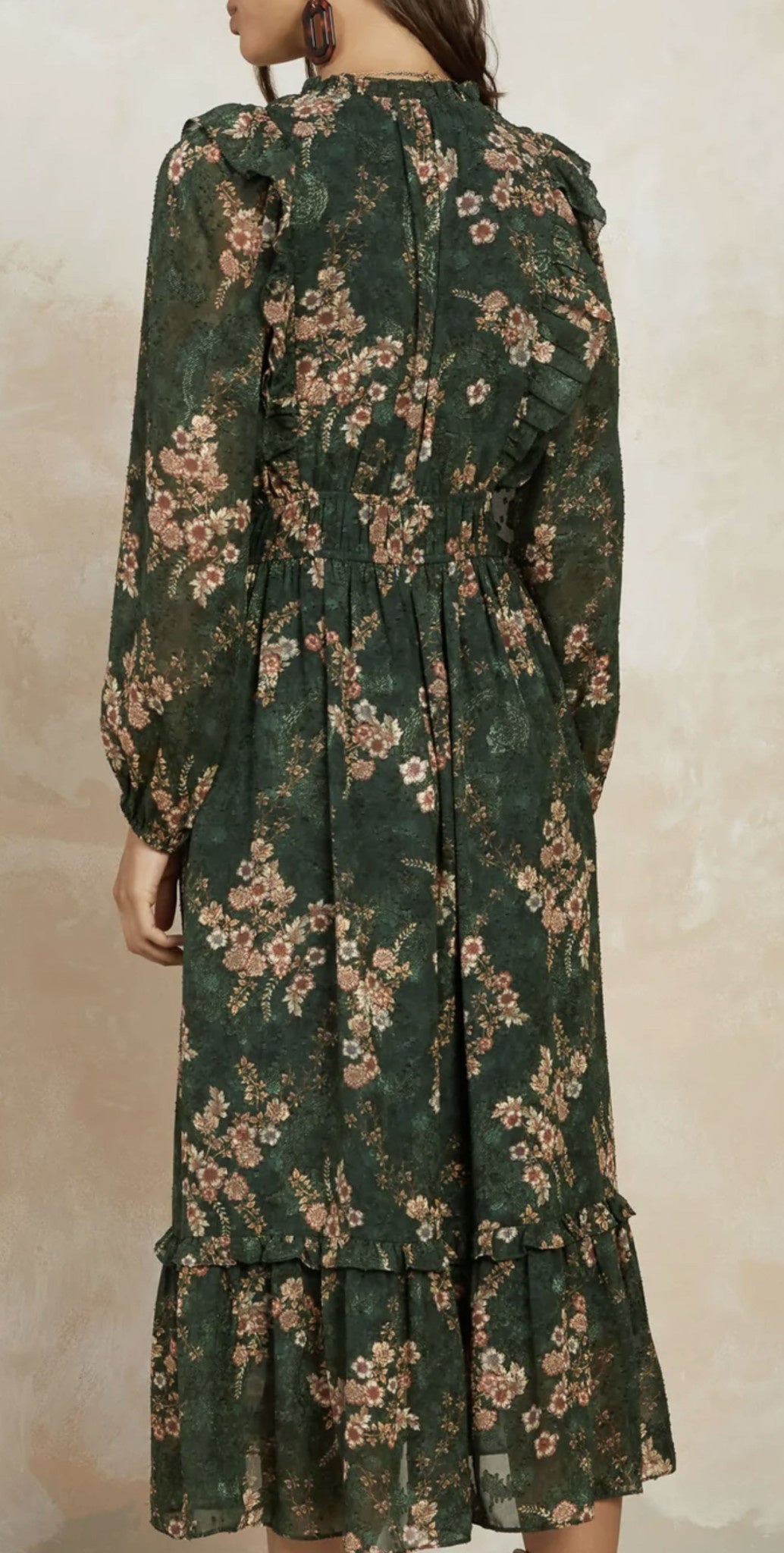 V NECK PRINT RUFFLE MIDI DRESS