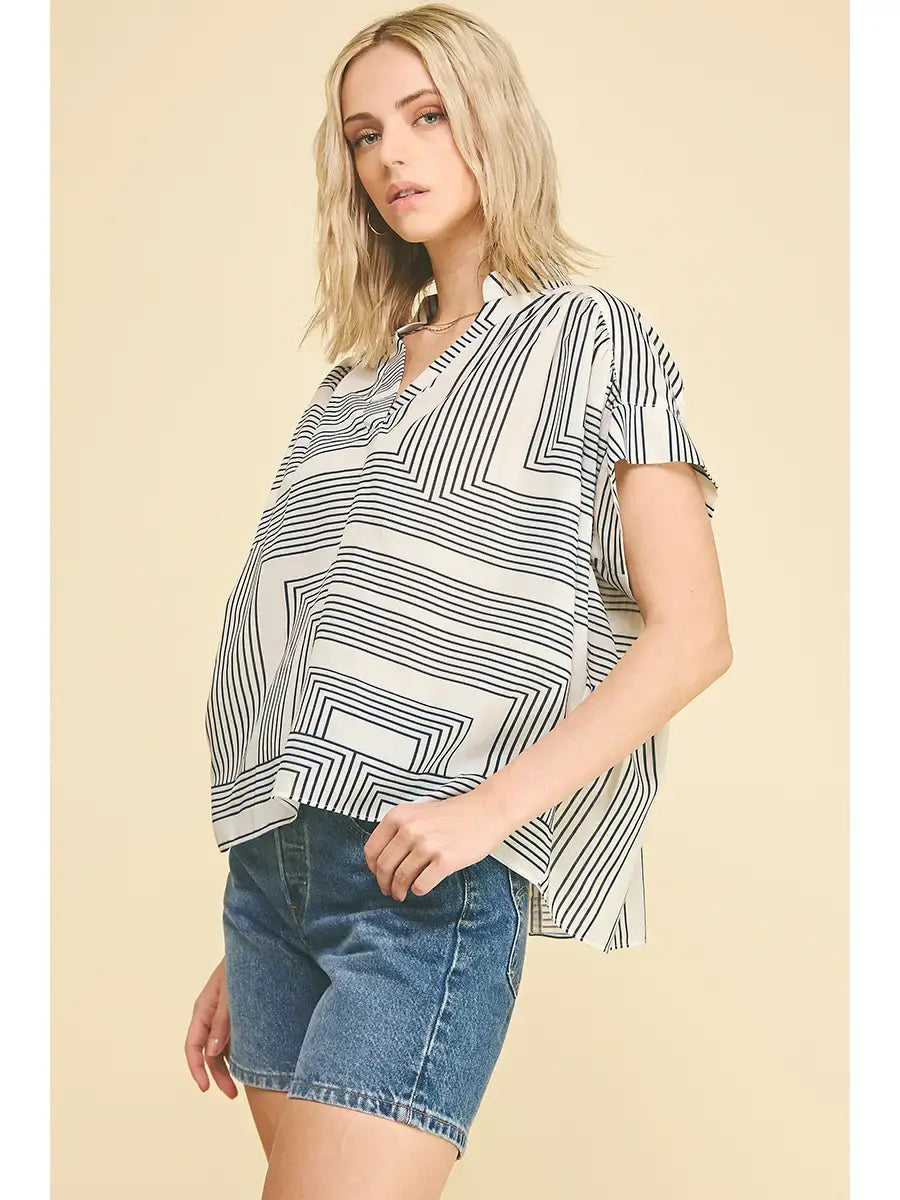 GEOMETRIC VNECK BLOUSE