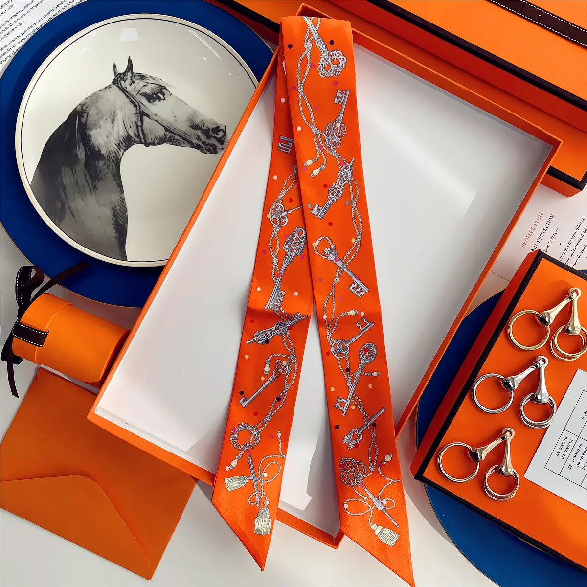 KEY TWILLY SCARF AND BOX ORANGE