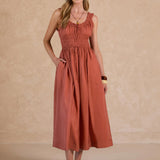 SWEETHEART NECK SLVLESS SMOCKED MIDI DRESS