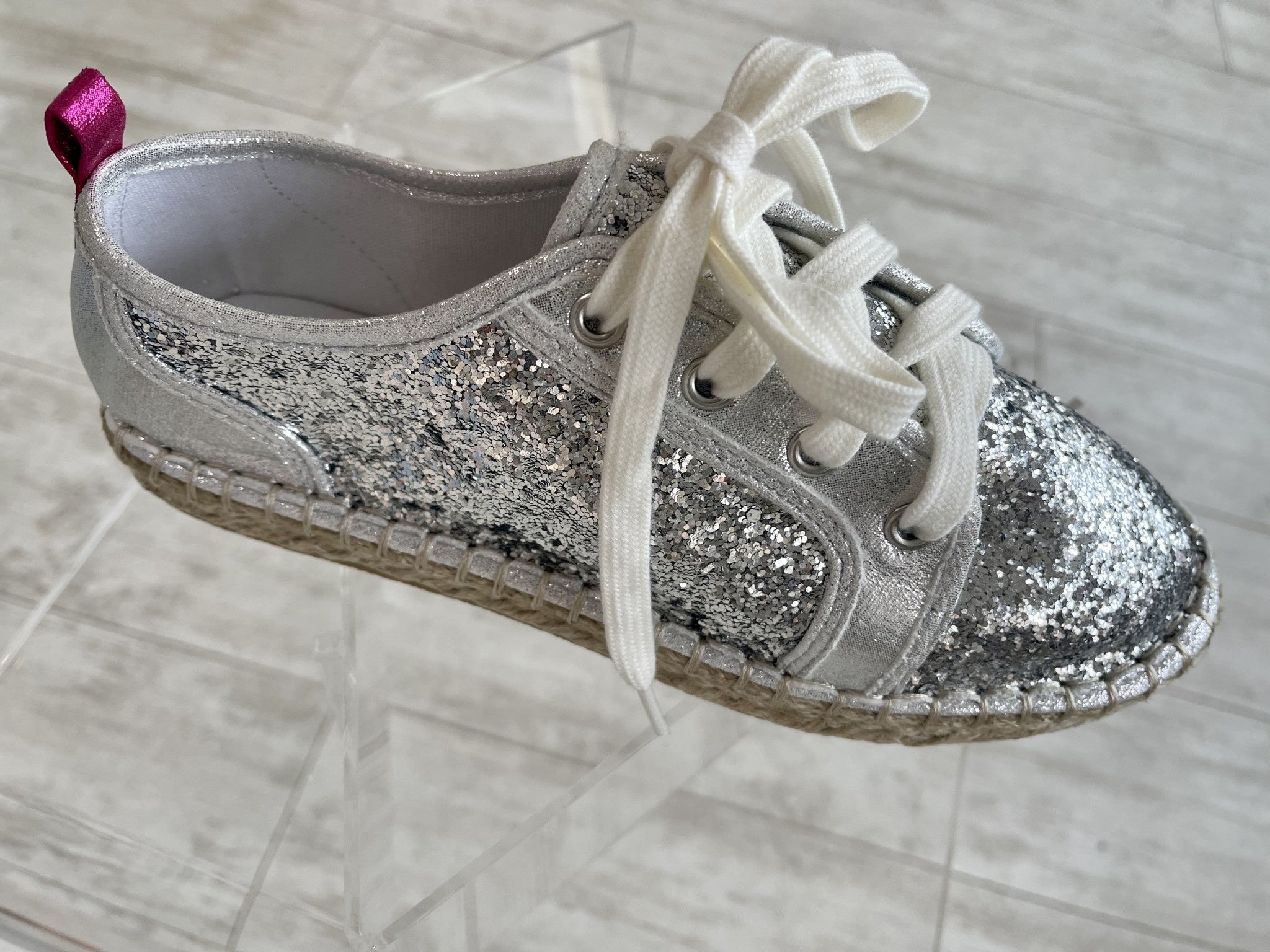 KYLIE SNEAKER