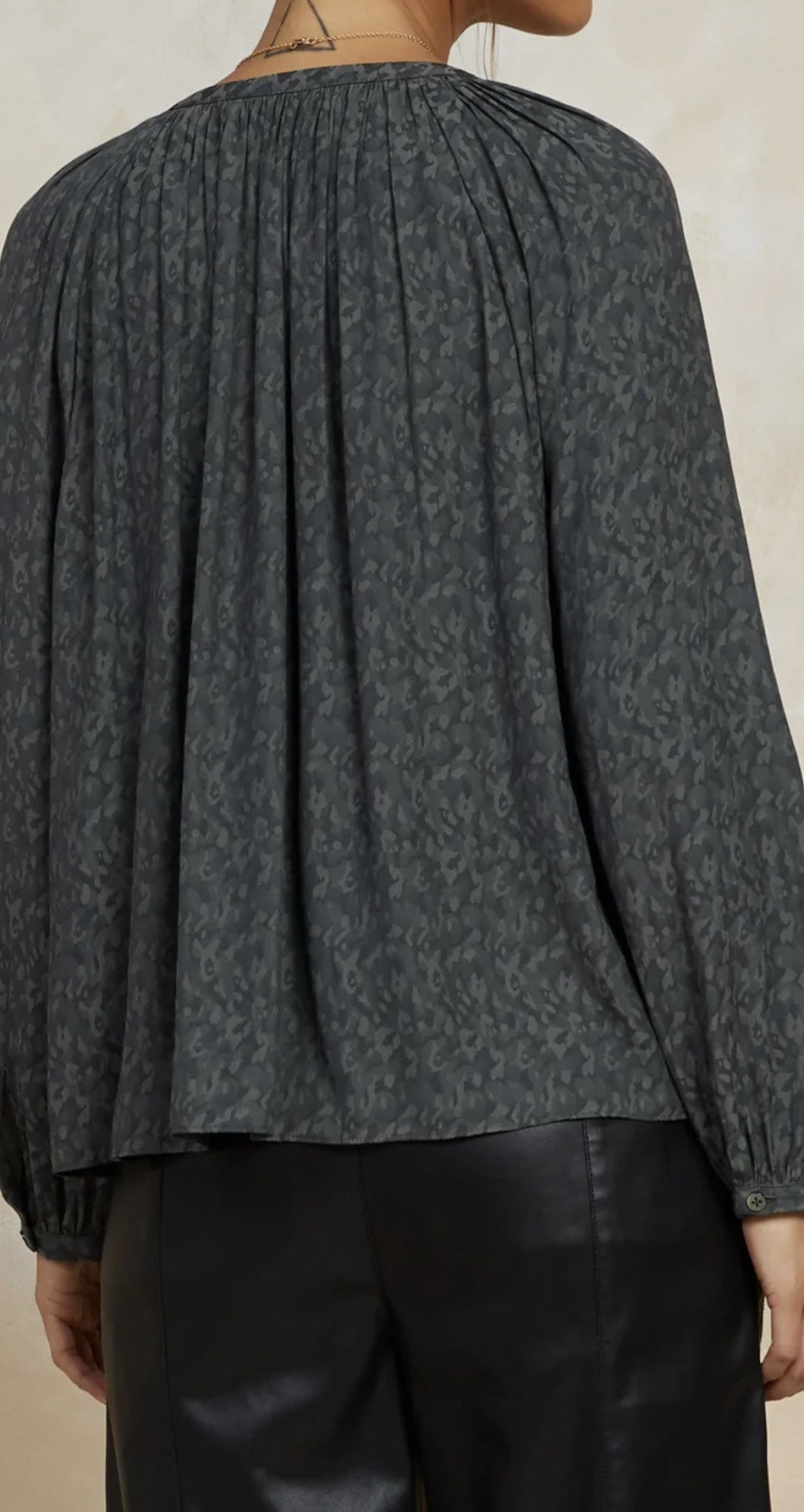 JACQUARD SELF TIE LSLV TOP