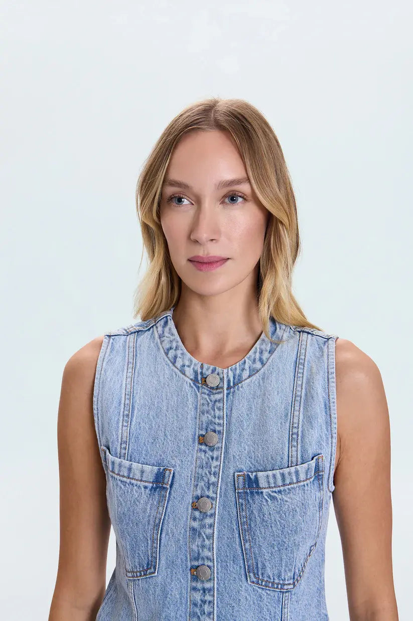 GIA FITTED COLLARLESS VEST