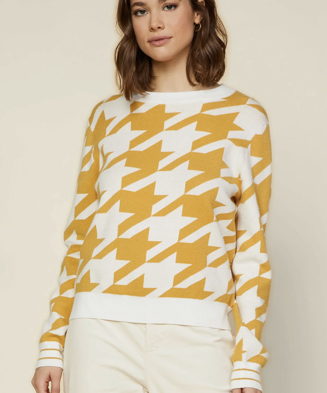 HERRINGBONE CREWNECK SWEATER