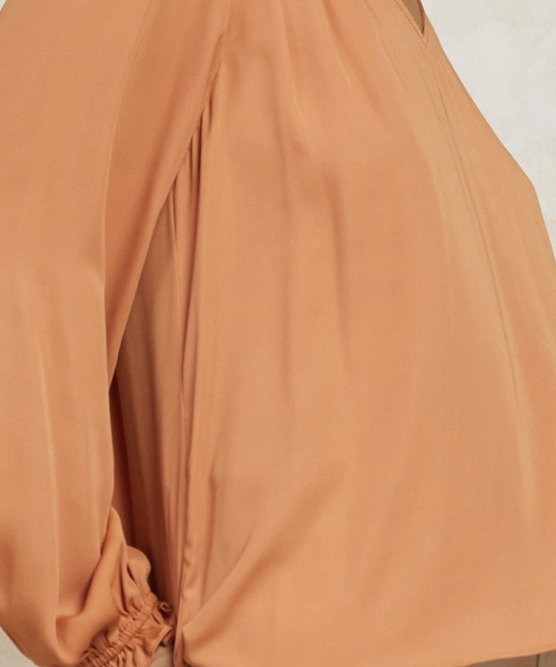 V NECK FOLDED SHOULDER TOP