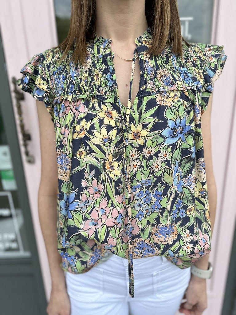 FLUTTER SLV BLOUSE WITH SMOCKING DETAIL