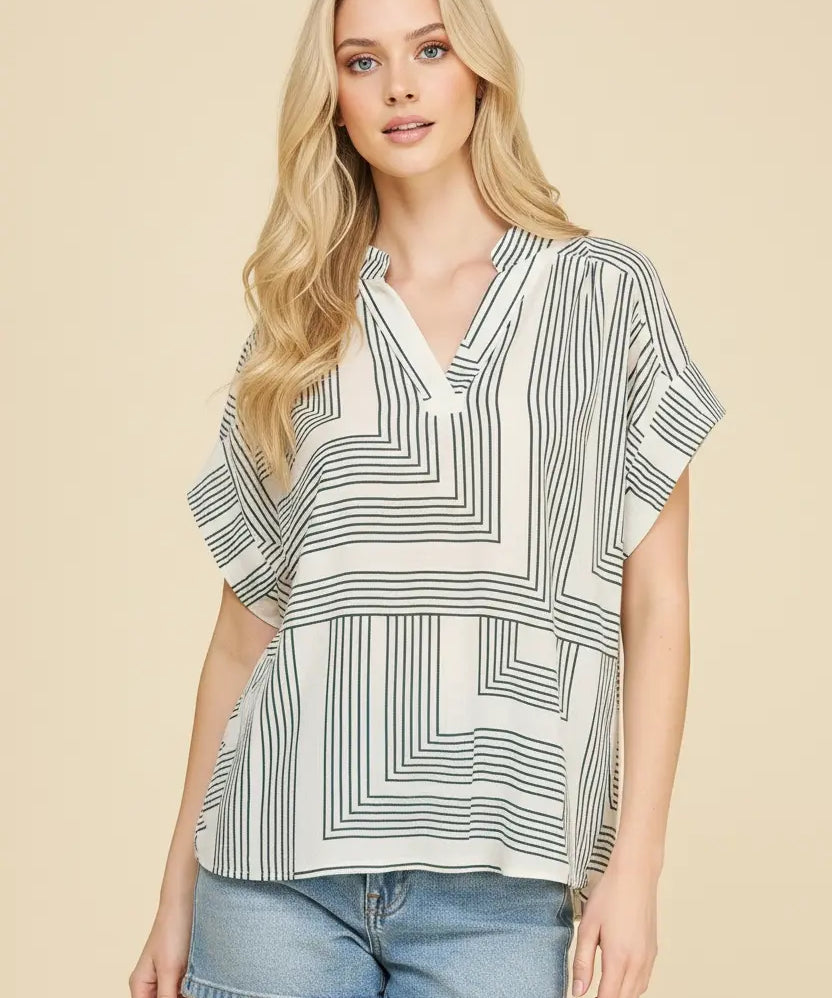 GEOMETRIC VNECK BLOUSE