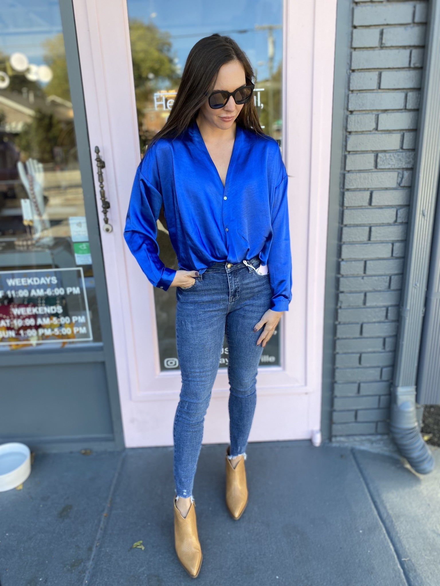 GLORIA TIE FRONT SILKY TOP