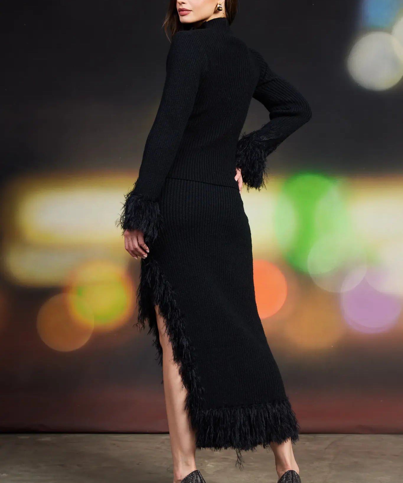 FEATHERED FRINGE MOCK TURTLENECK