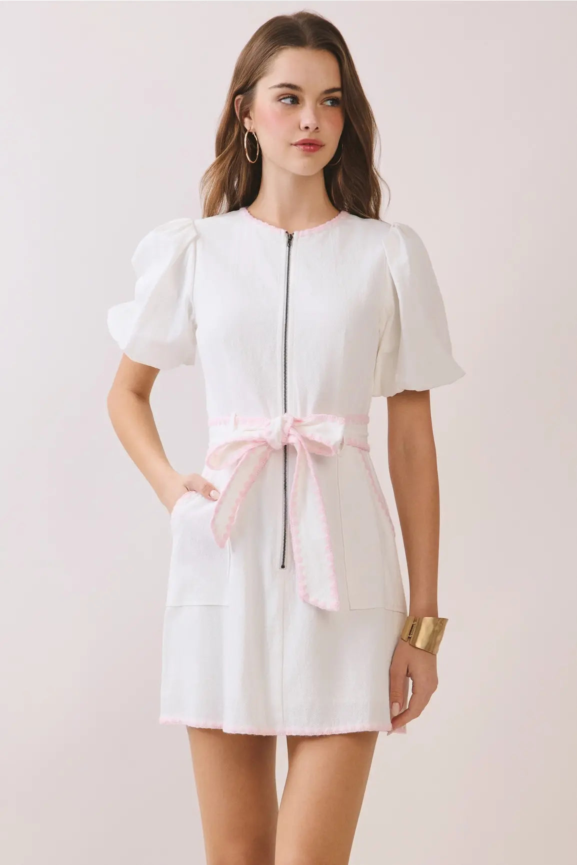 CONTRAST TRIM DETAIL ZIPPER MINI DRESS
