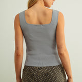 ESSENTIAL SLVLESS KNIT TANK