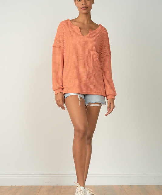 WAFFLE WEAVE V NECK TOP