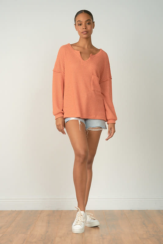 WAFFLE WEAVE V NECK TOP
