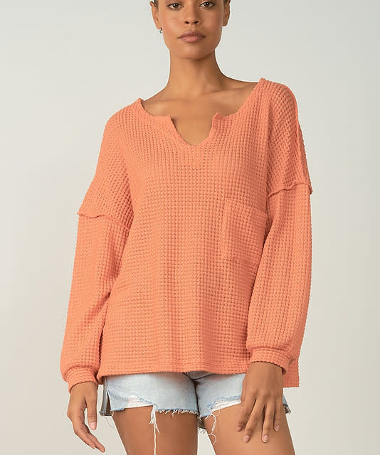 WAFFLE WEAVE V NECK TOP