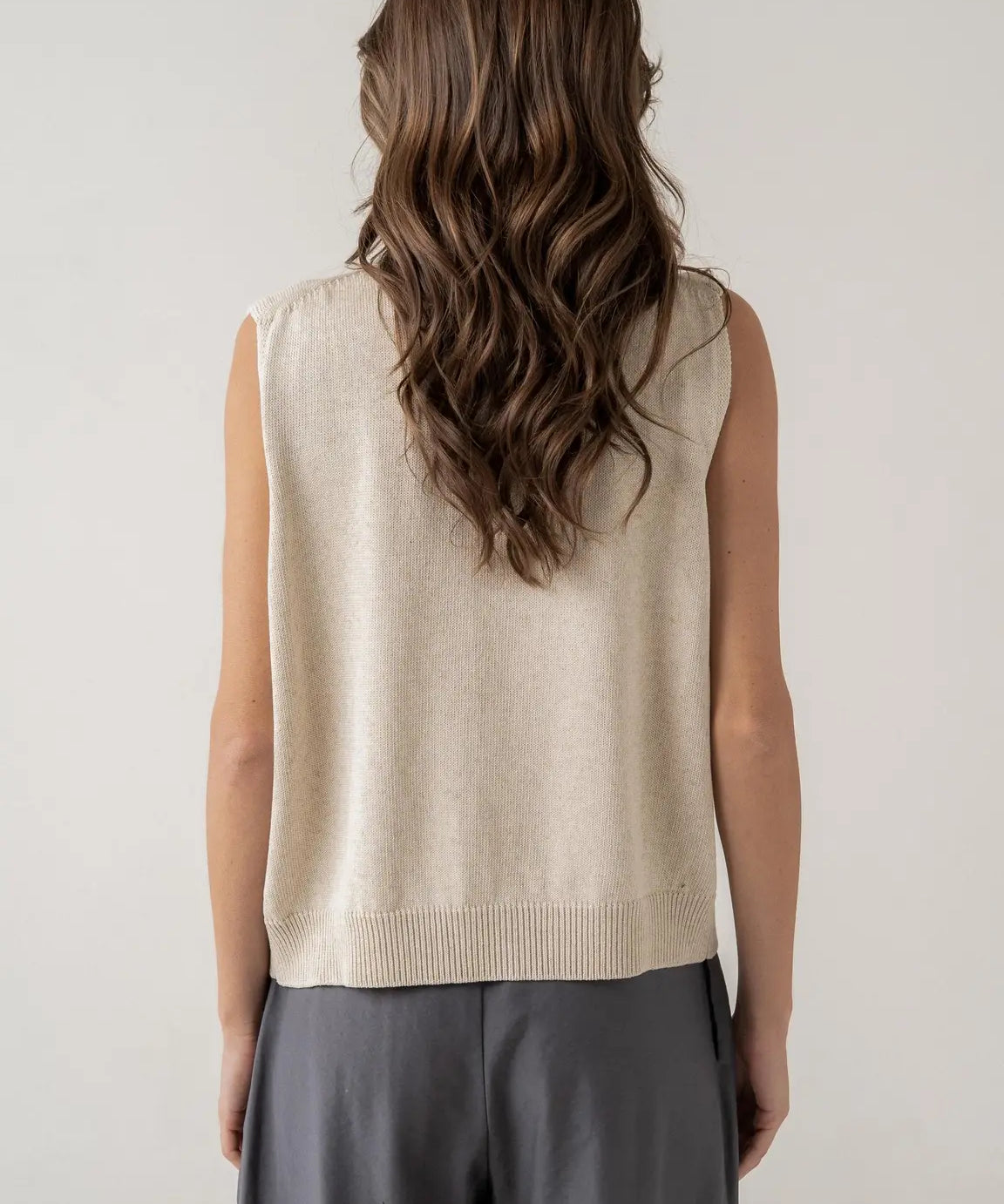 ZIP FRONT SLVLESS KNIT VEST