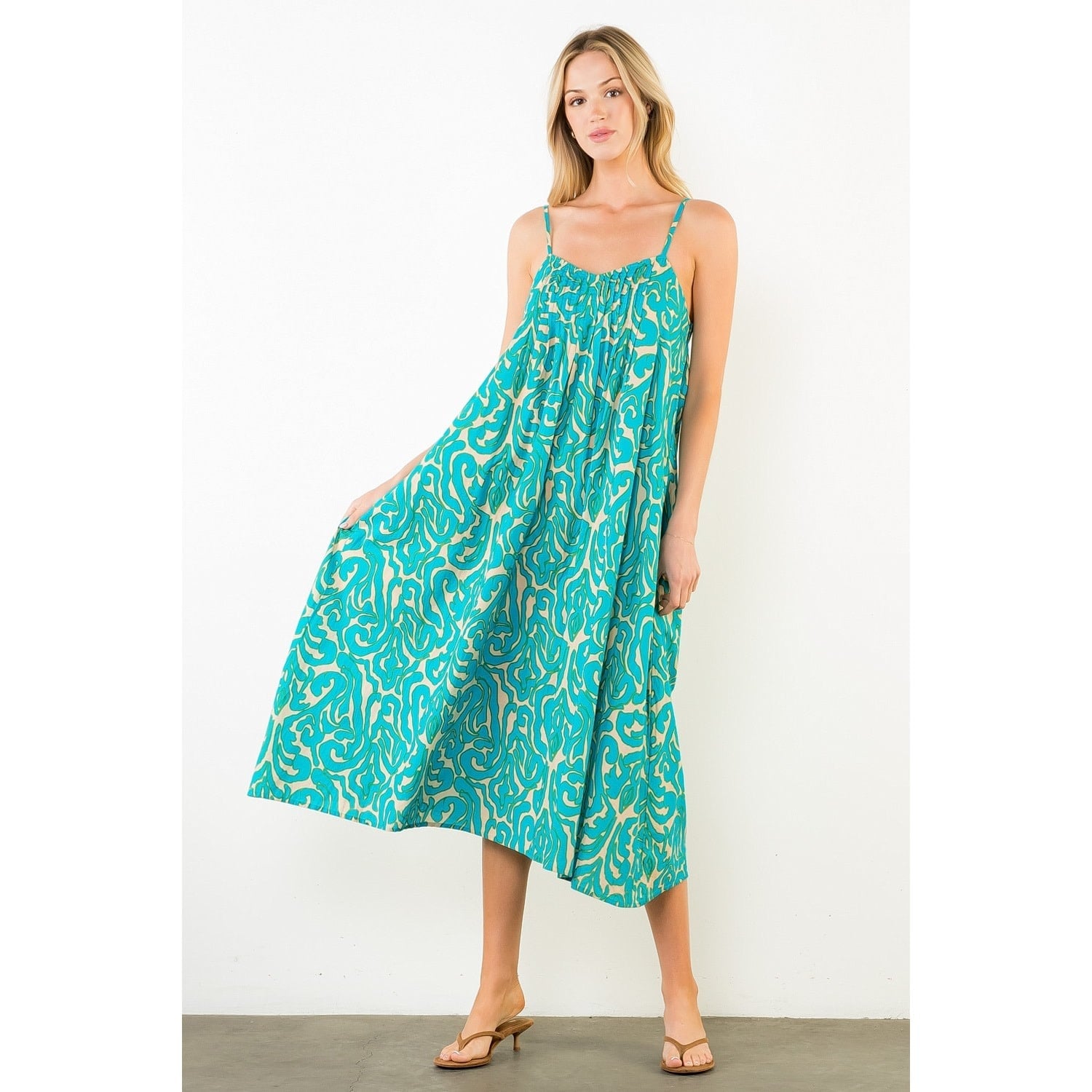 THIN STRAP PATTERN MIDI DRESS