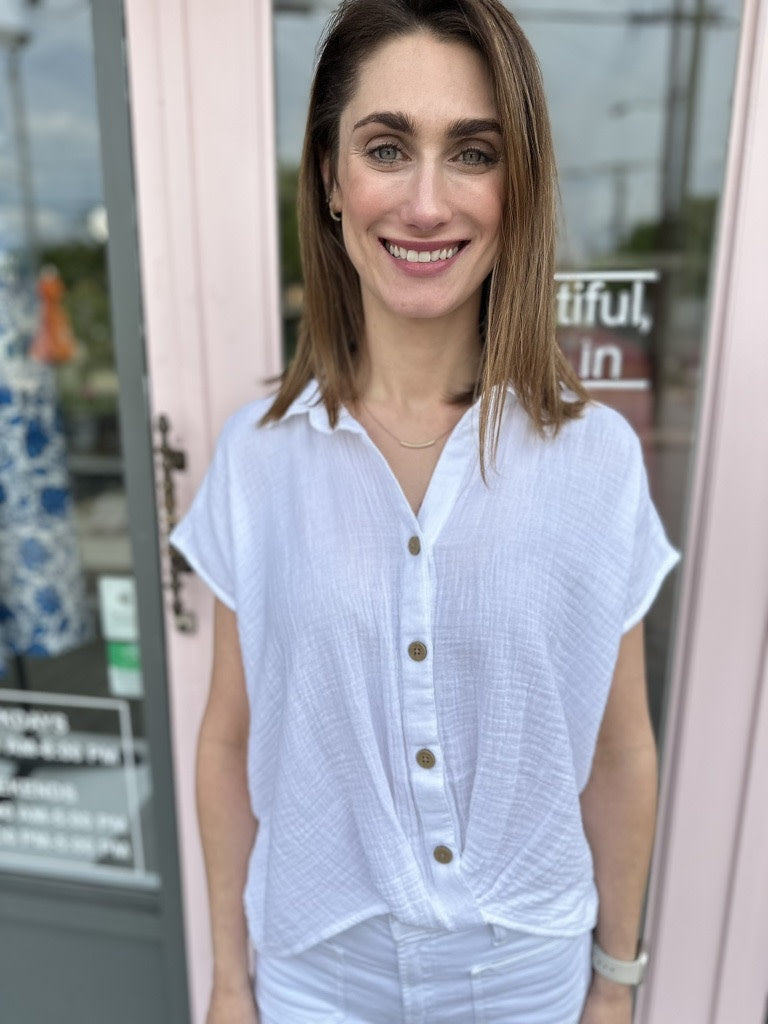 ALI FRONT KNOT GAUZE TOP