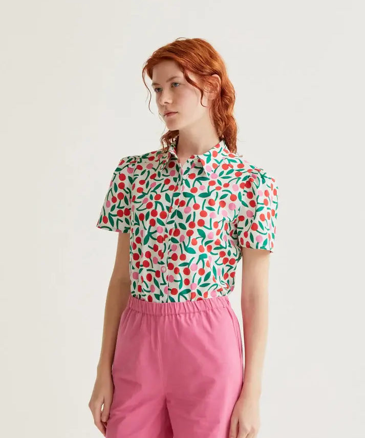 SSLV CHERRY PRINT BUTTON UP