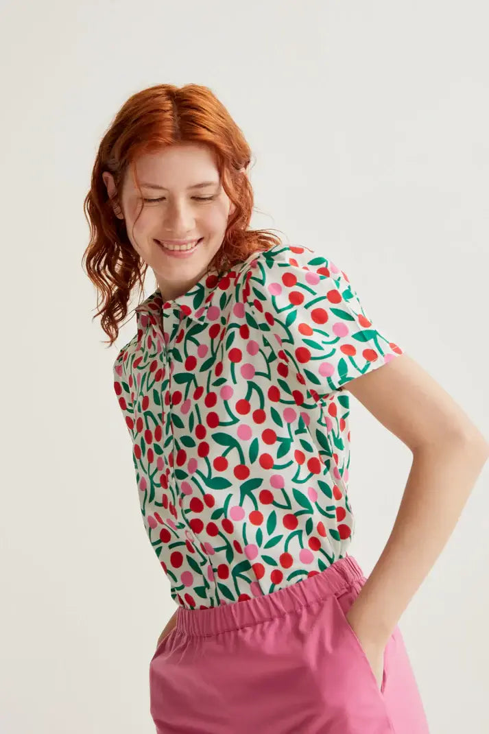 SSLV CHERRY PRINT BUTTON UP