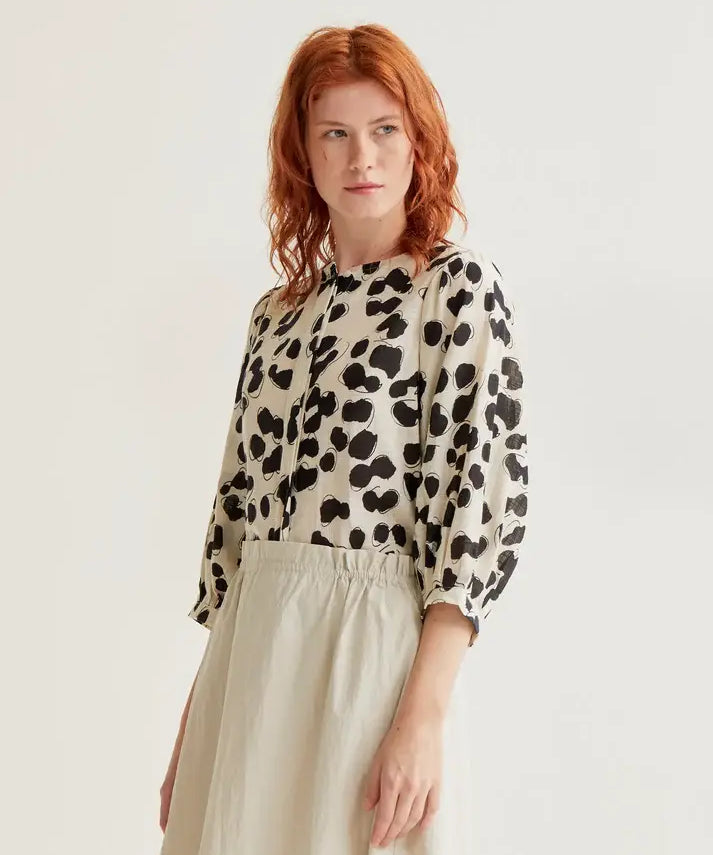 LSLV ABSTRACT DOT PRINT BLOUSE