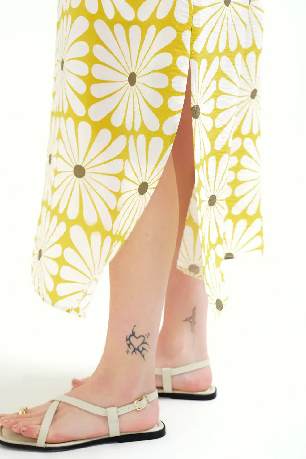 SLVLESS FLOWERBURST MIDI DRESS