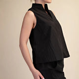 V-NECK SLEEVELESS SWING TOP