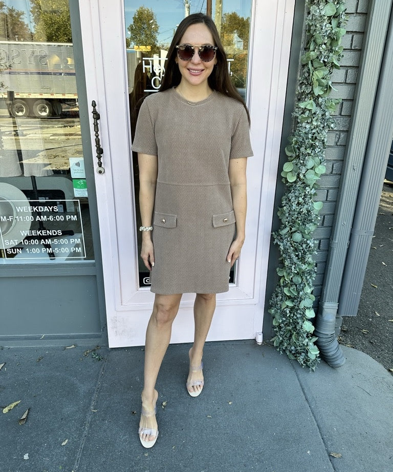 CHENILLE TEXTURED SHIFT DRESS