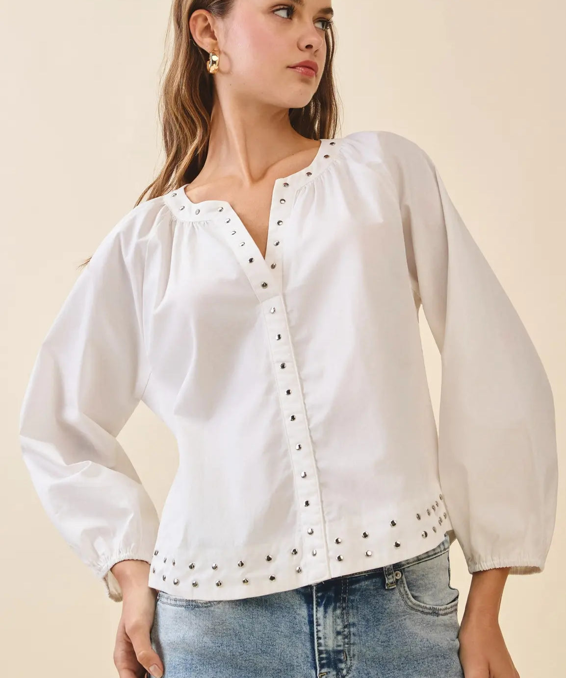 SILVER STUD LSLV BLOUSE