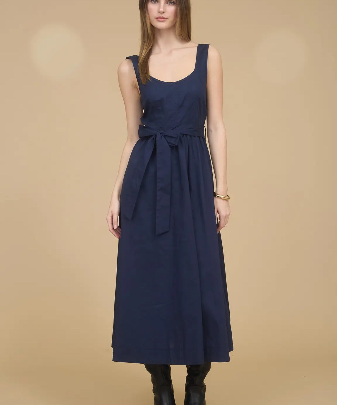SLVLESS A-LINE MIDI W/ TIE BELT