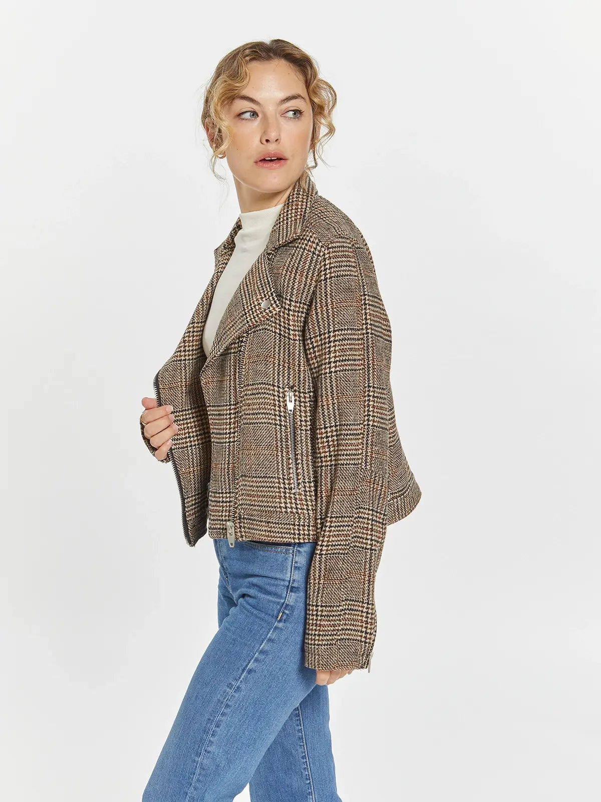 VARDEN ZIP UP JACKET
