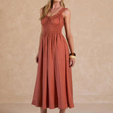 SWEETHEART NECK SLVLESS SMOCKED MIDI DRESS