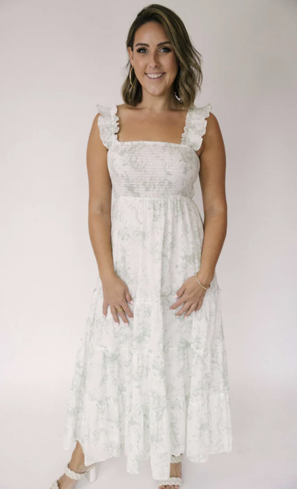 IVY SMOCKED & TIERED MAXI DRESS