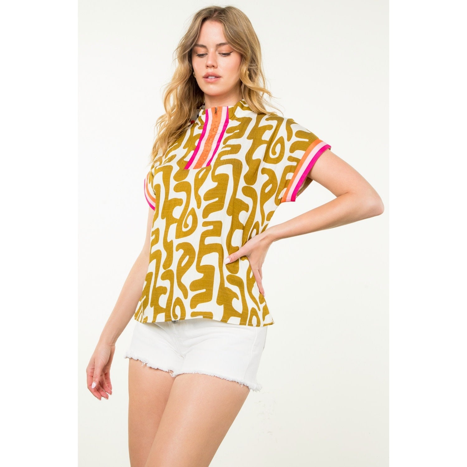 SSLV PRINT TOP W/CONTRASTING DETAIL (Additional Colors)