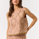 SLVLESS TEXTURED TOP