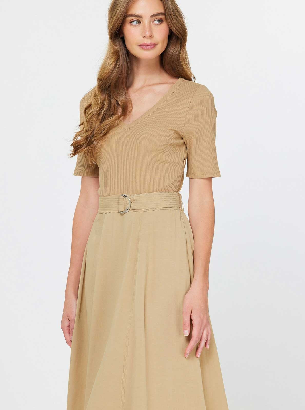 VNECK SSLV KNIT TOP MIDI