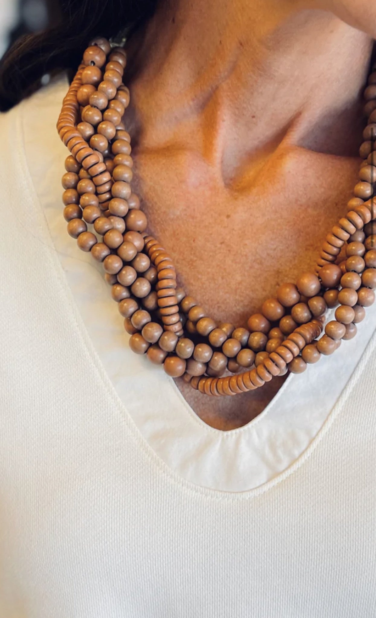 VENUS TWISTED CHOKER