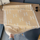 REVERSIBLE WRAP TAN/CREAM HOUDSTOOTH
