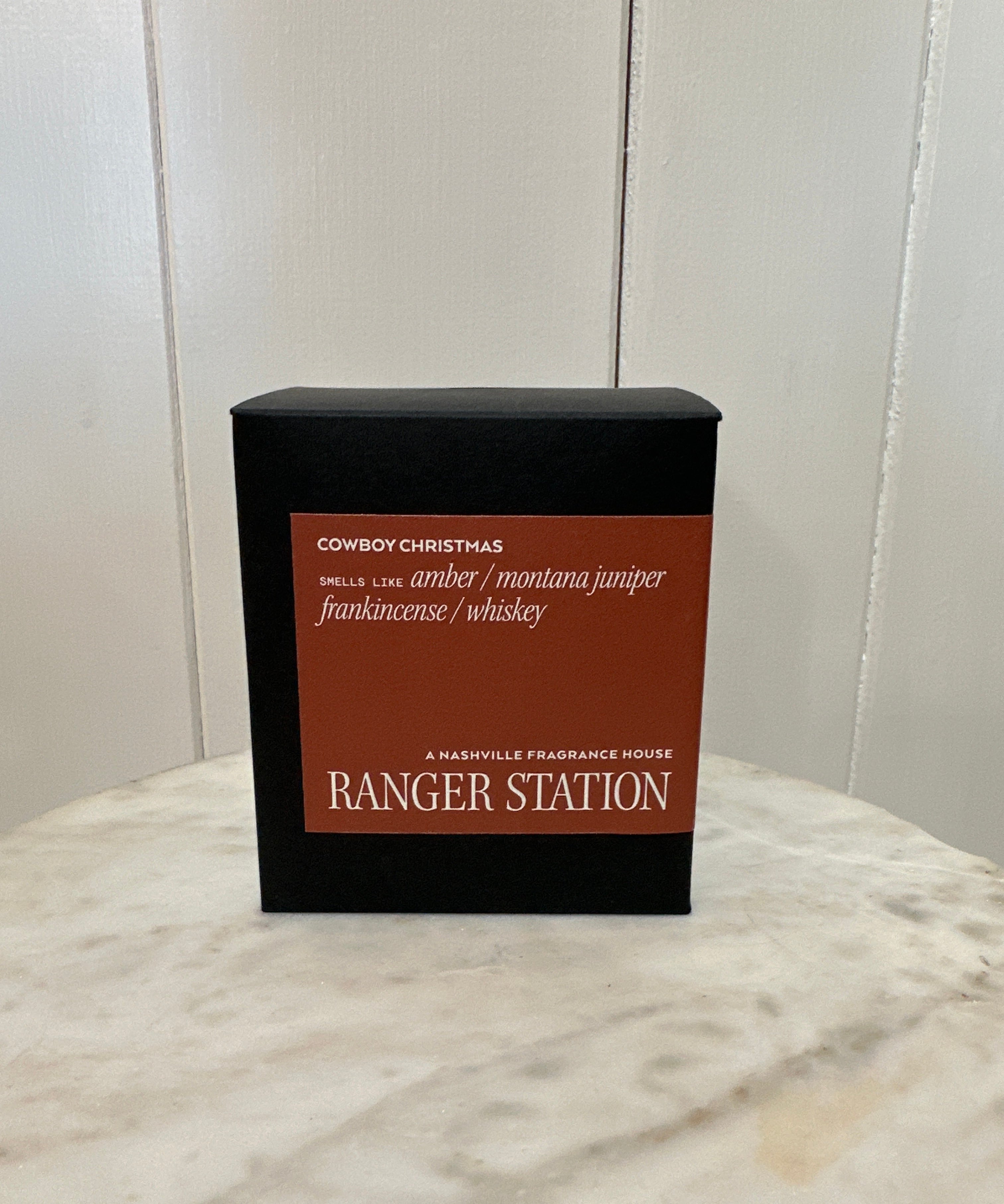 RANGER STATION CANDLE 8OZ LEATHER/PINE O/S