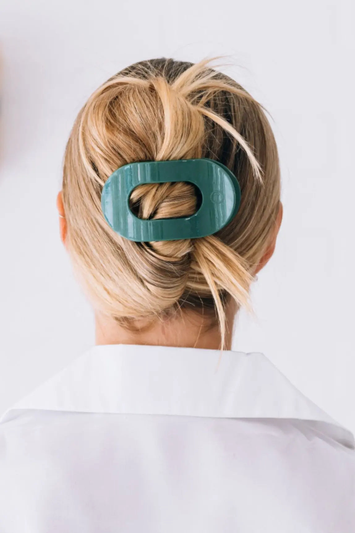 MEDIUM MISTLETOE HAIR CLIP