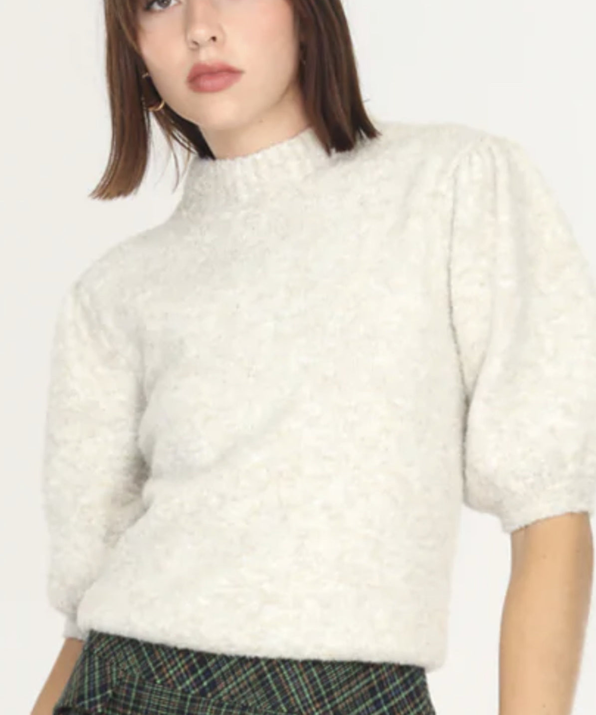 COZY KNIT PUFF SLV SWEATER
