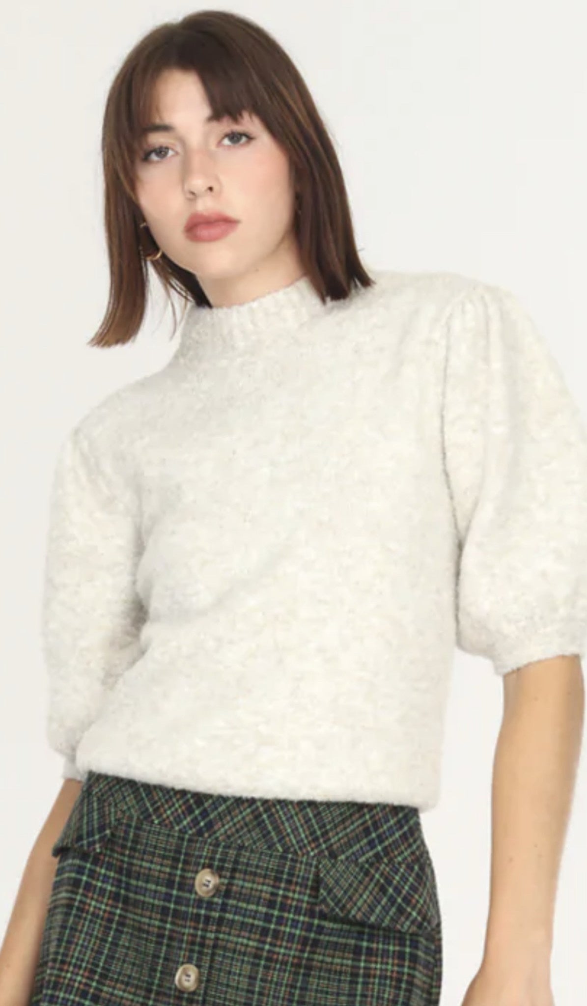COZY KNIT PUFF SLV SWEATER
