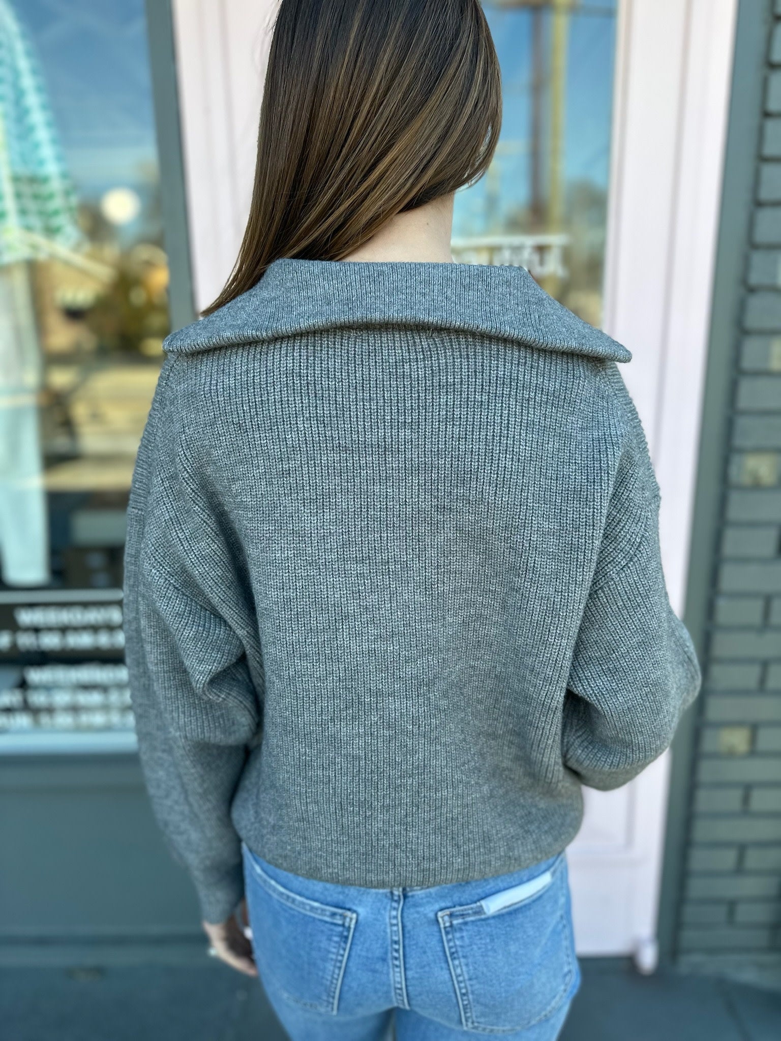 HALF ZIP SWEATER
