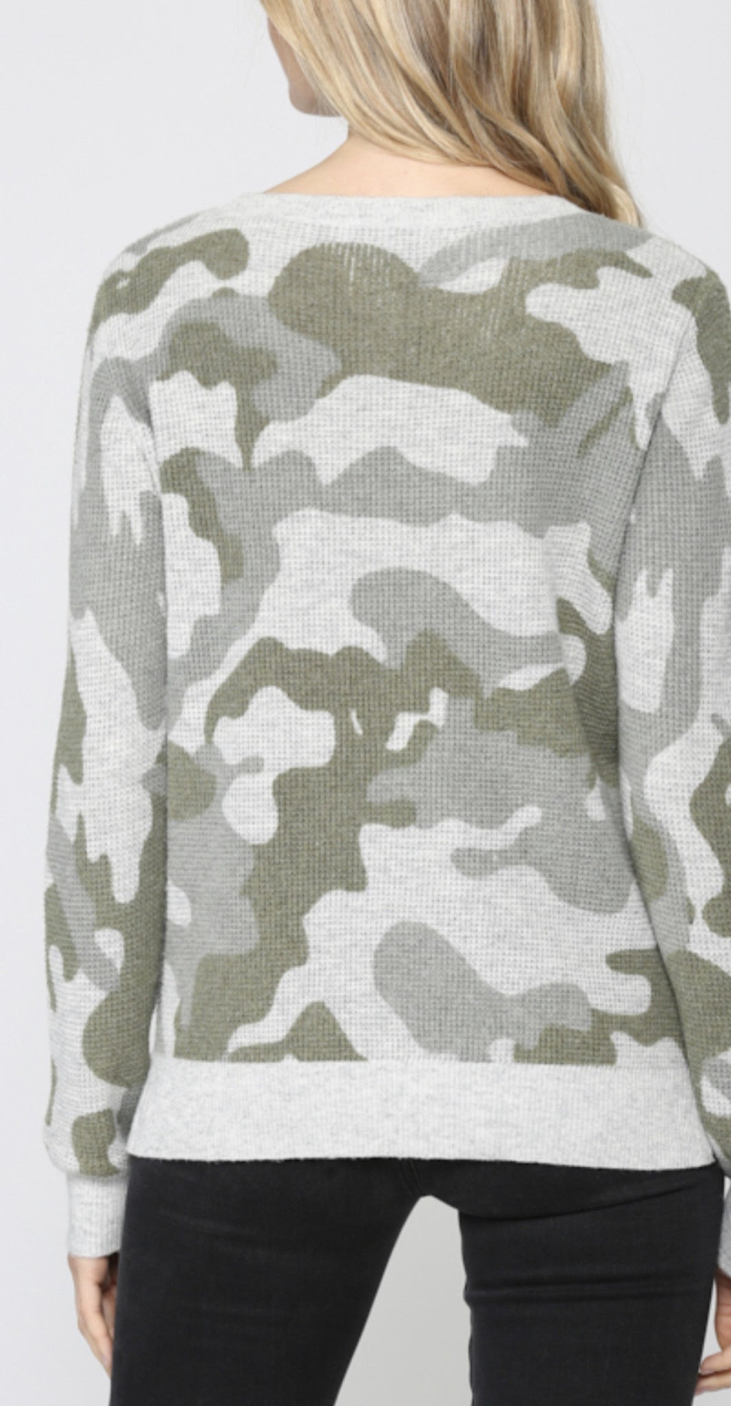 CAMO WAFFLE KNIT SWEATER
