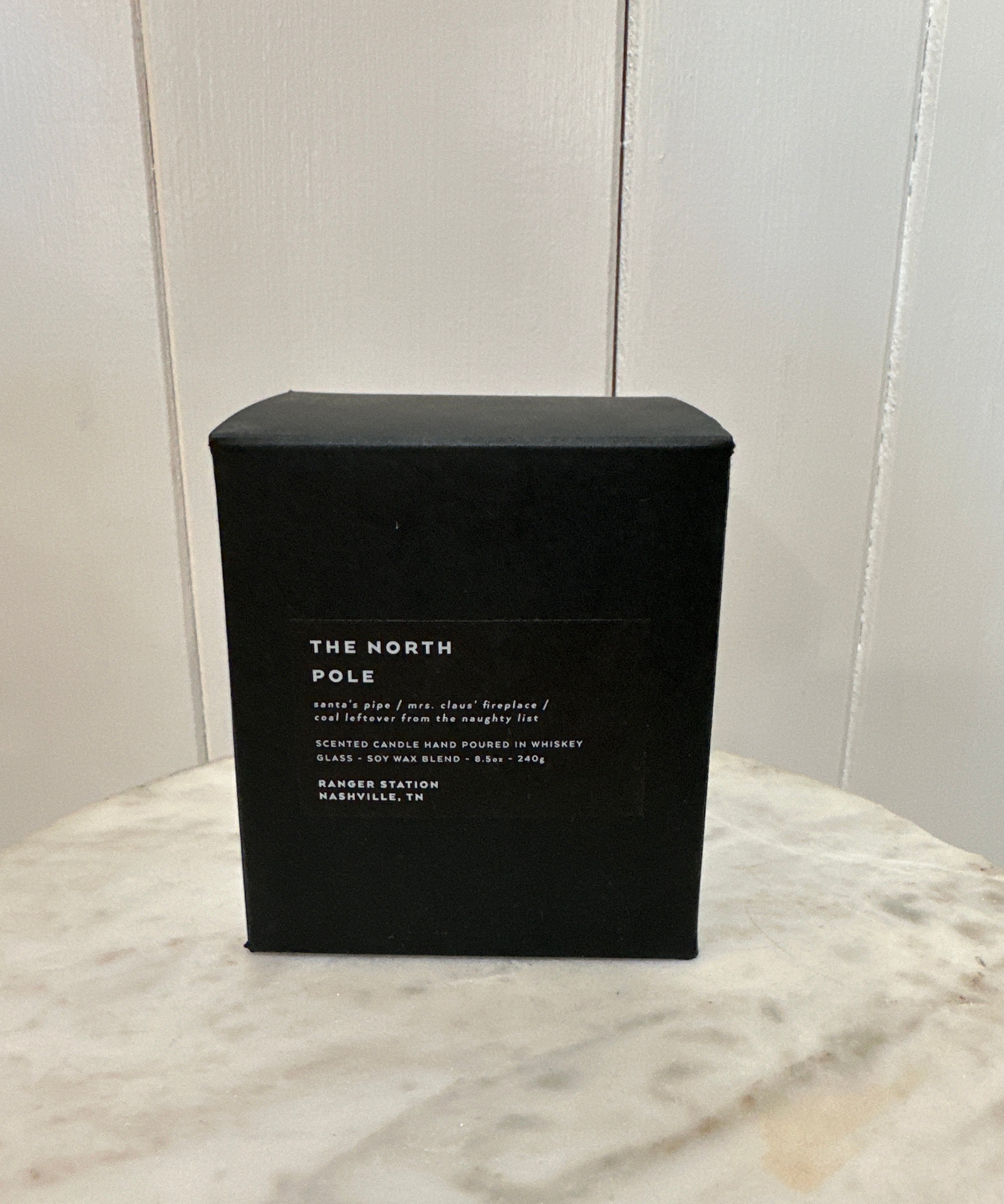 RANGER STATION CANDLE 8OZ LEATHER/PINE O/S