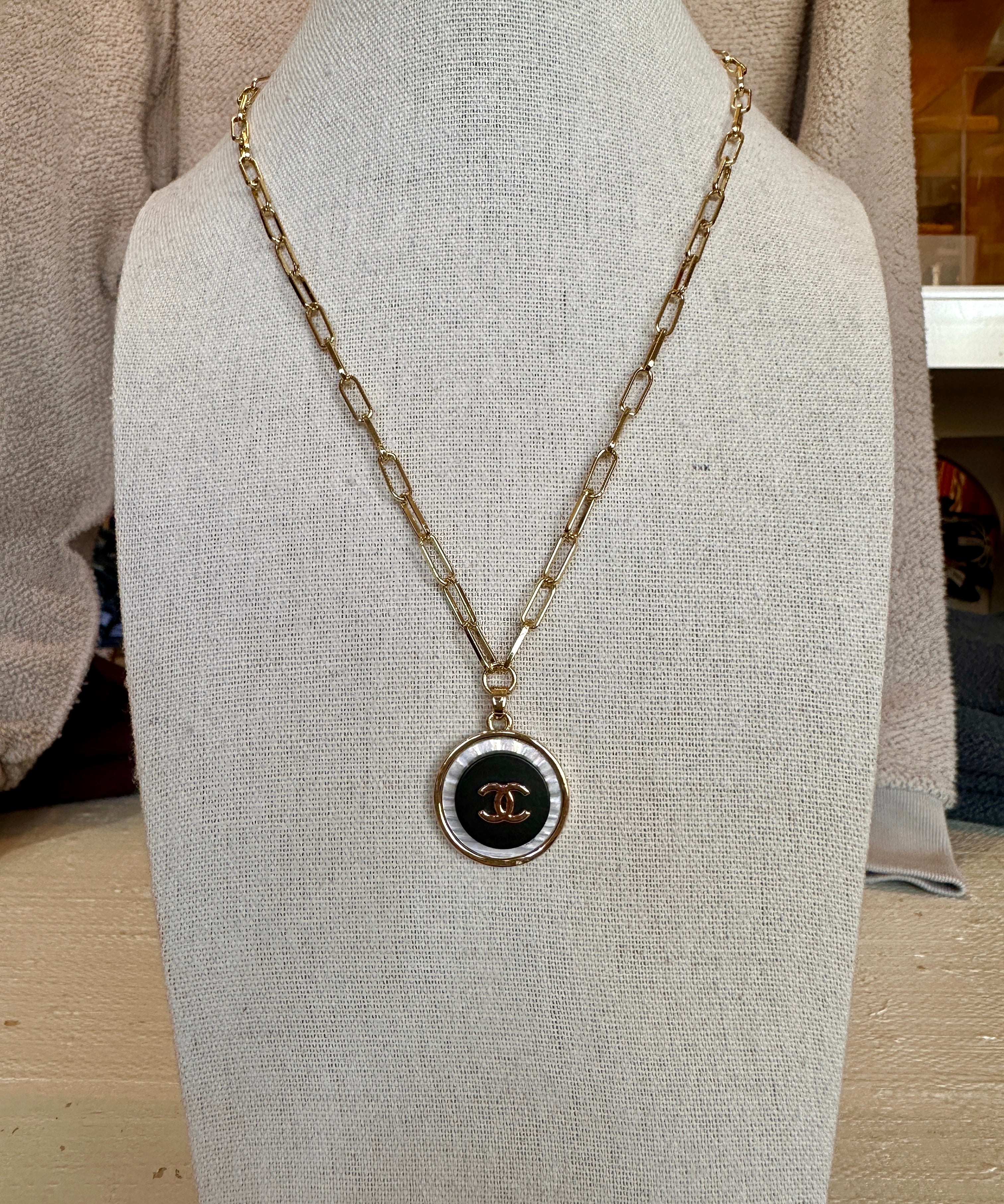 Chanel Button Necklace Med.